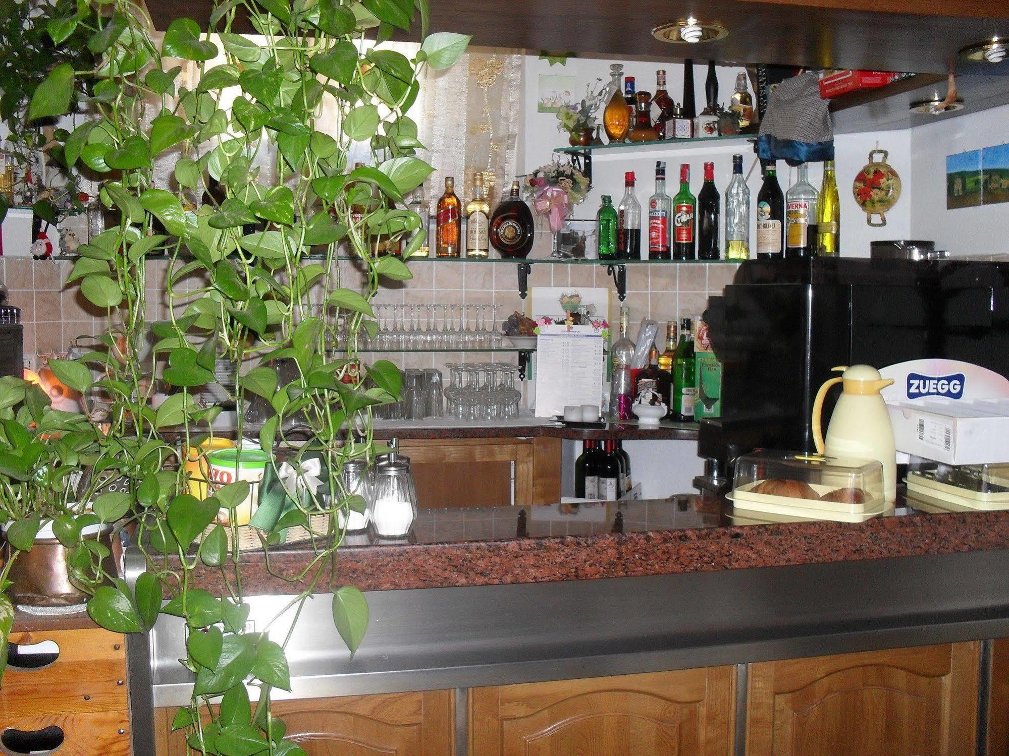 Albergo Ristorante Olimpia Abbadia San Salvator Exterior foto